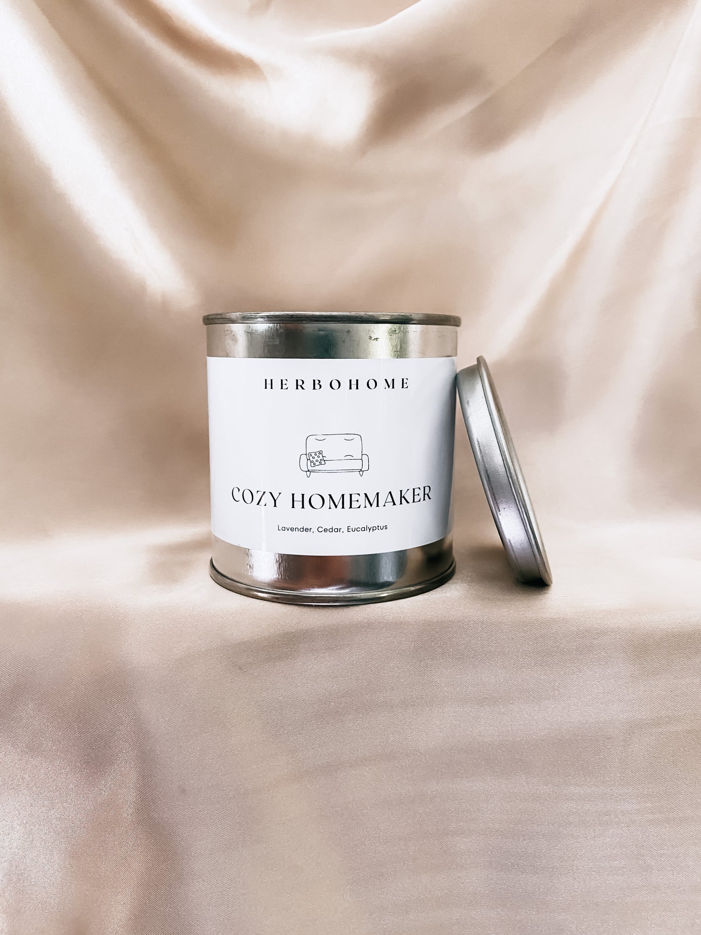 Cozy Homemaker | 8 oz Candle